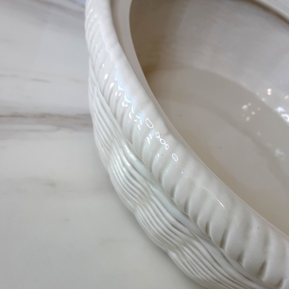 FITZ & FLOYD Round Covered Casserole Dish Garden Basket Vege - Picture 8 of 10